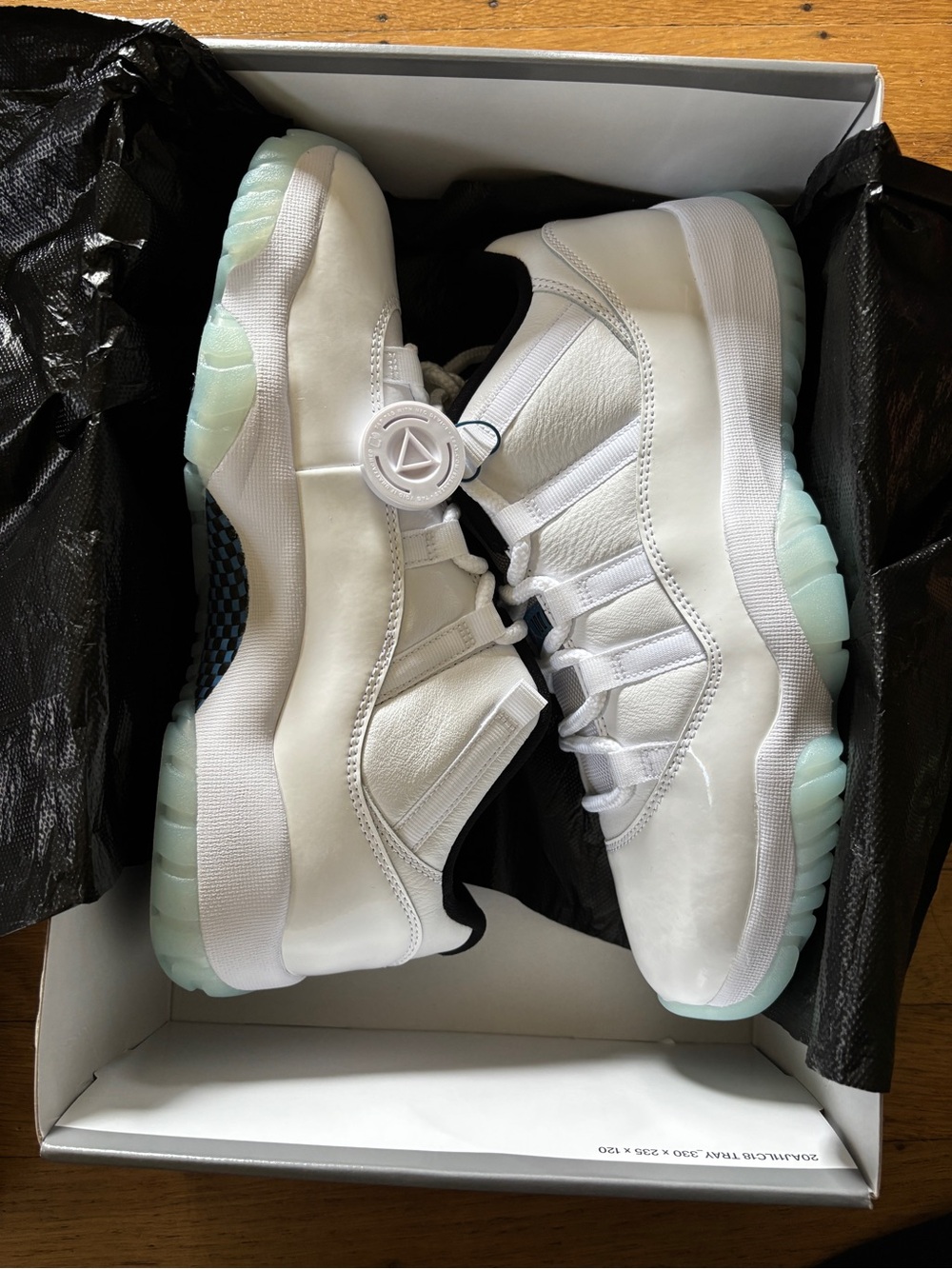 Size 10 - Jordan 11 Retro Low Legend Blue